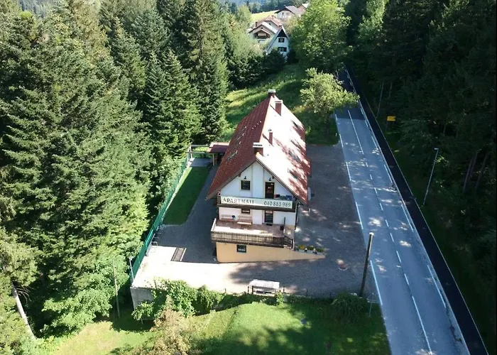 Apartmaji Kozelj Appartement *