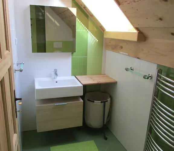 Apartmaji Kozelj * Ribnica na Pohorju