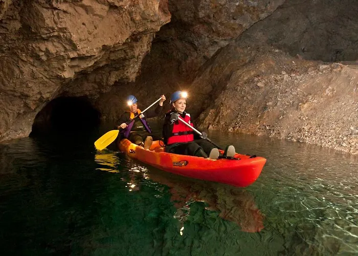 Apartmaji Kozelj Appartement *